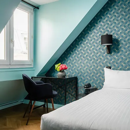 Elysée Etoile Hotel 2*