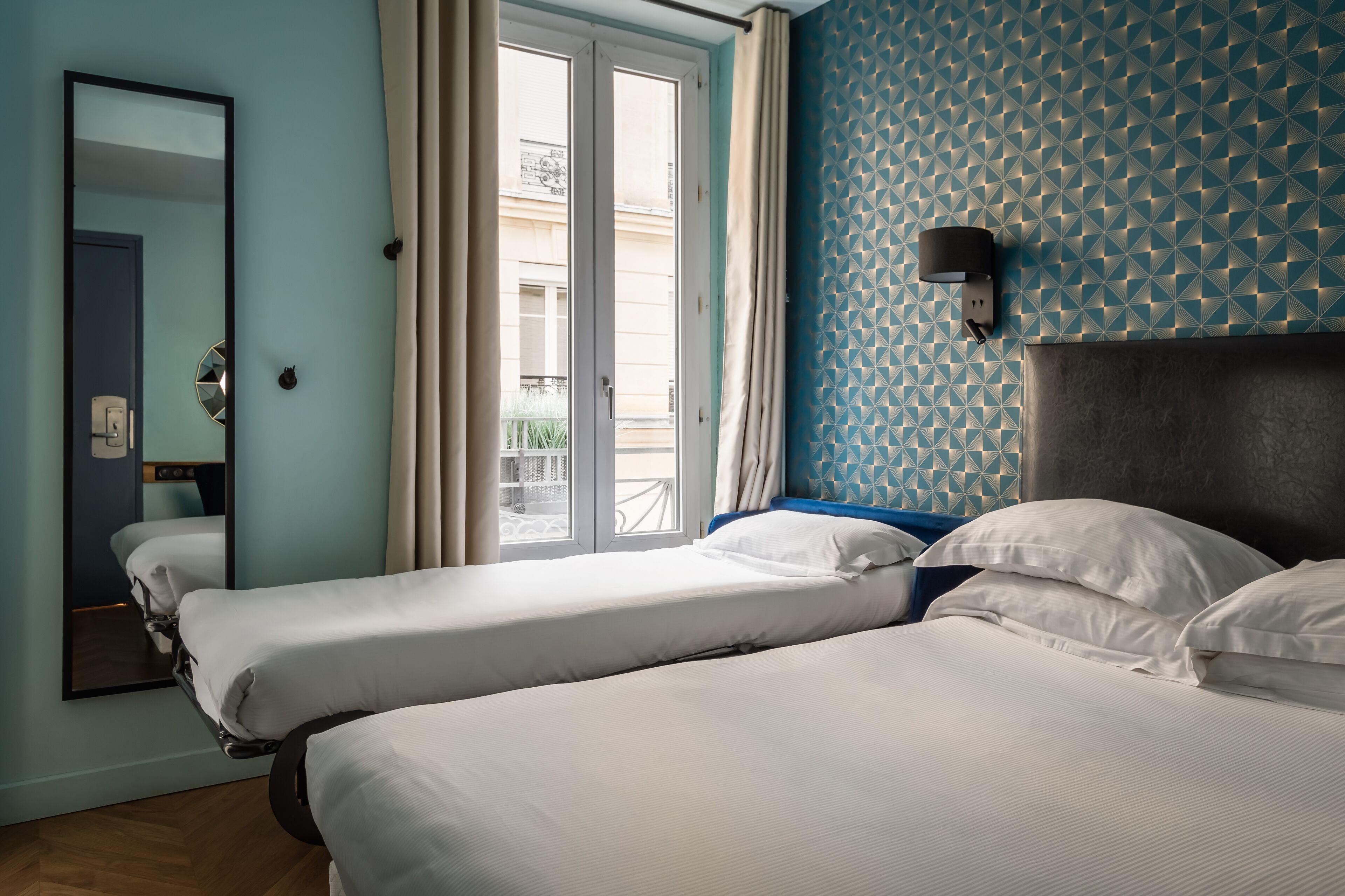 Elysée Etoile 2*