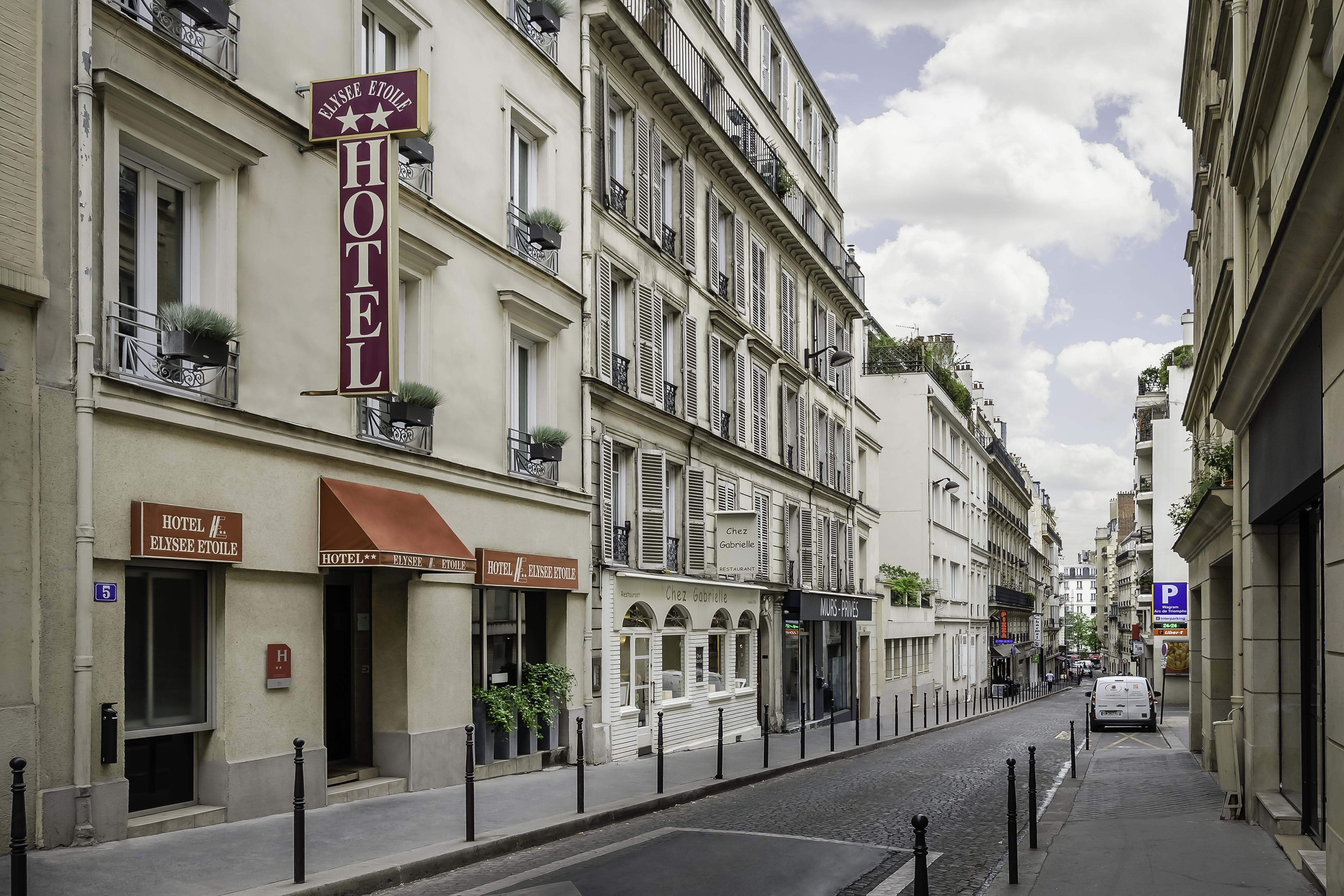 Elysée Etoile 2*
