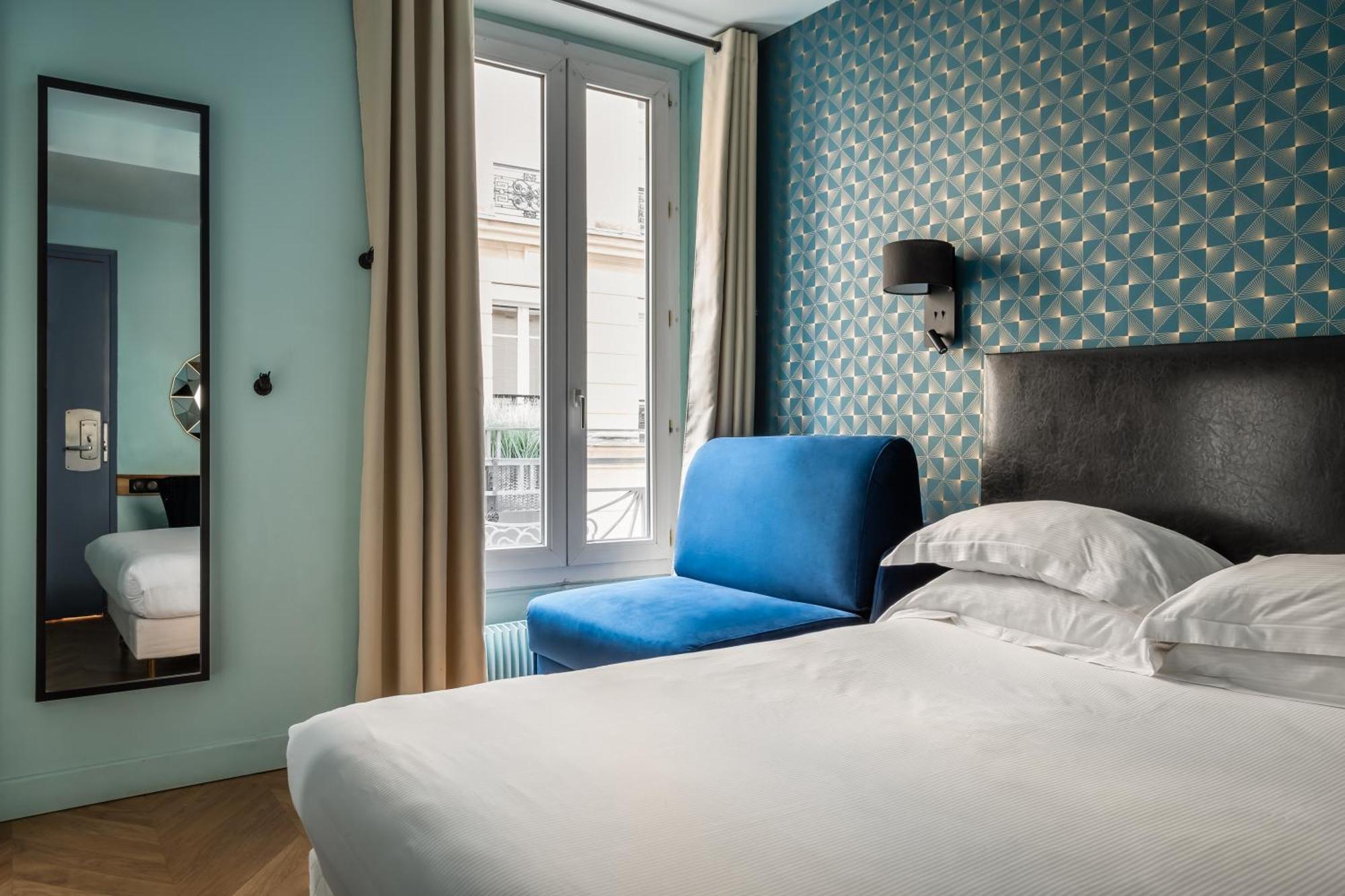 Elysée Etoile 2*